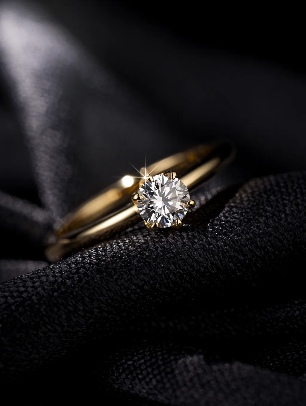 Gujrat Jewellers Handcrafted 22K Gold Ring with Solitaire